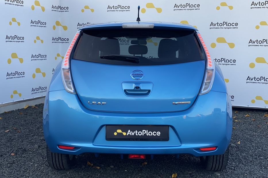 Продам Nissan Leaf 2011 года в Луцке