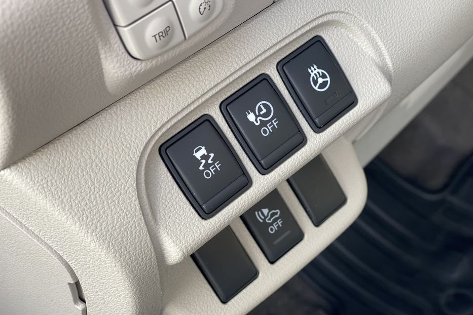 Продам Nissan Leaf 2011 года в Луцке