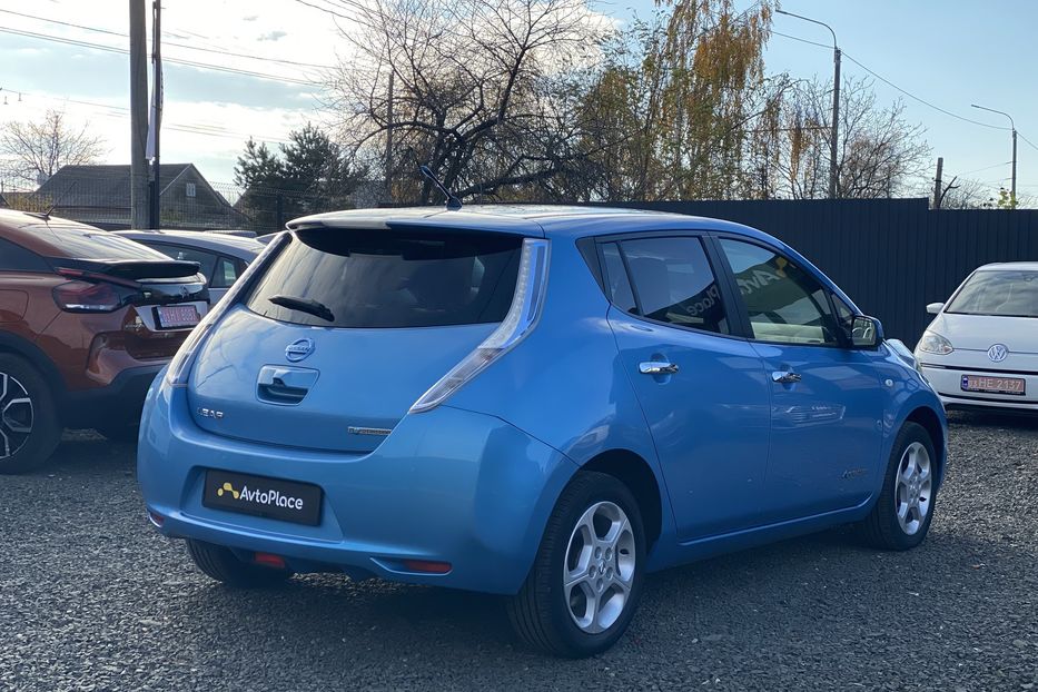 Продам Nissan Leaf 2011 года в Луцке