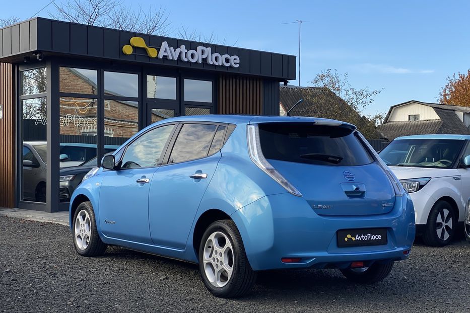 Продам Nissan Leaf 2011 года в Луцке