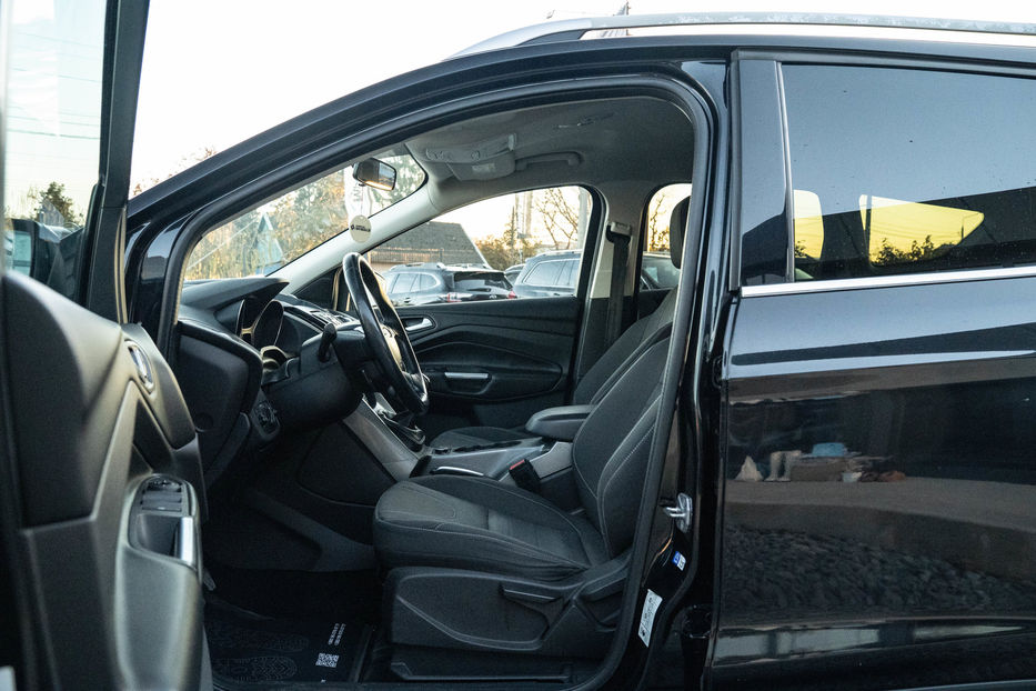 Продам Ford Kuga 2015 года в Черновцах