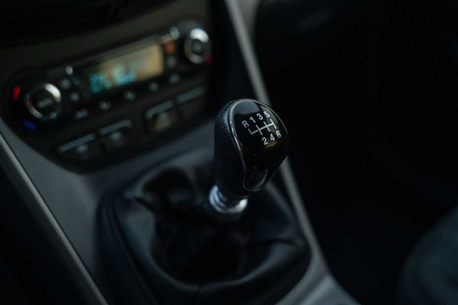 Продам Ford Kuga 2015 года в Черновцах