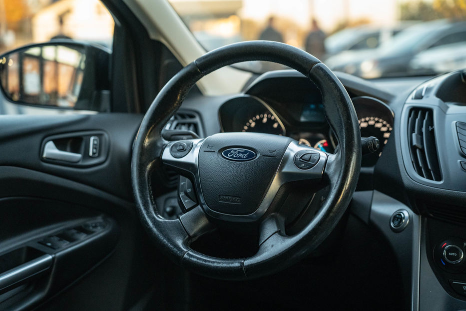 Продам Ford Kuga 2015 года в Черновцах