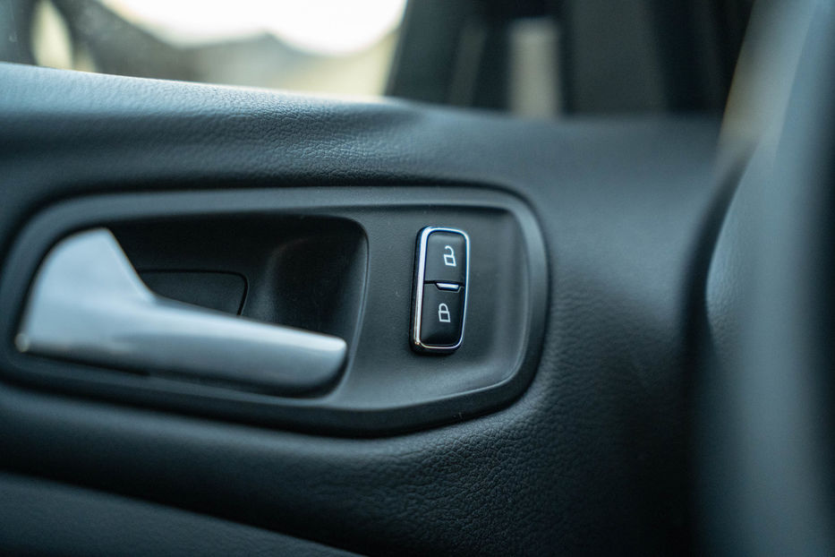 Продам Ford Kuga 2015 года в Черновцах