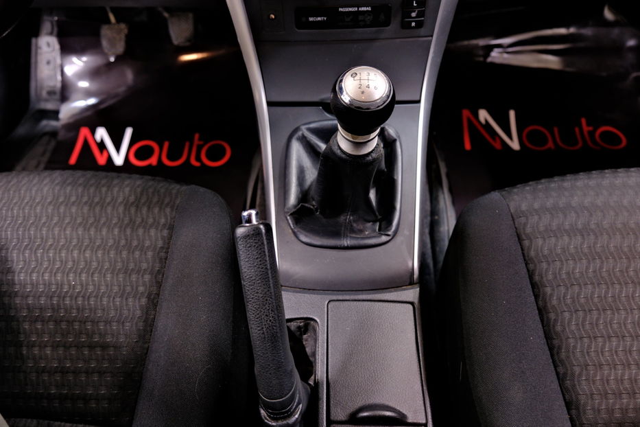 Продам Toyota Corolla 2011 года в Одессе