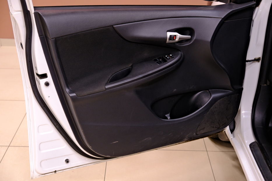 Продам Toyota Corolla 2011 года в Одессе