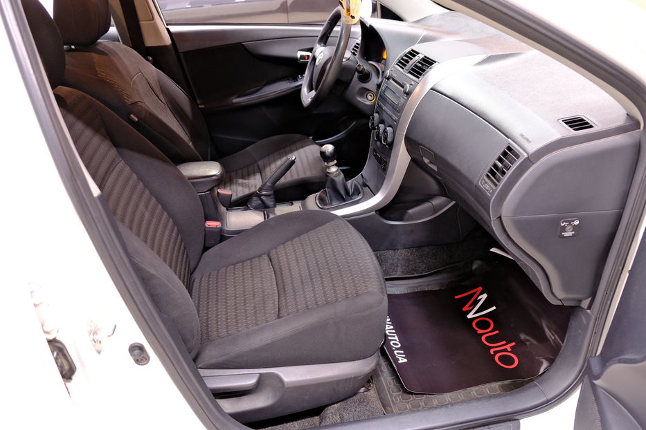 Продам Toyota Corolla 2011 года в Одессе