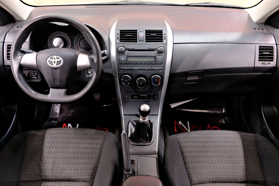 Продам Toyota Corolla 2011 года в Одессе