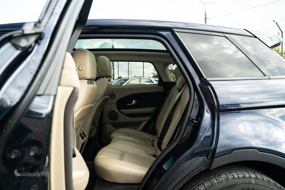 Продам Land Rover Range Rover Evoque SE 2017 года в Черновцах