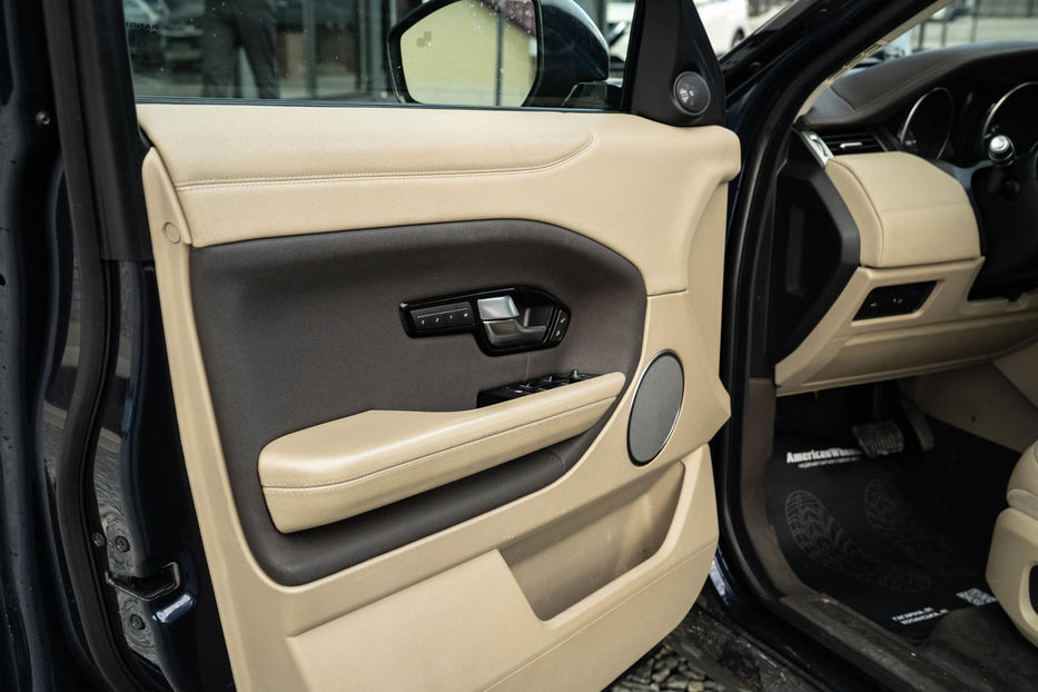 Продам Land Rover Range Rover Evoque SE 2017 года в Черновцах