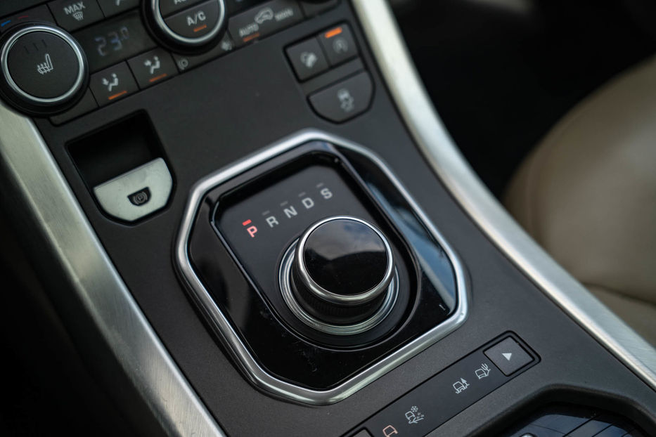 Продам Land Rover Range Rover Evoque SE 2017 года в Черновцах