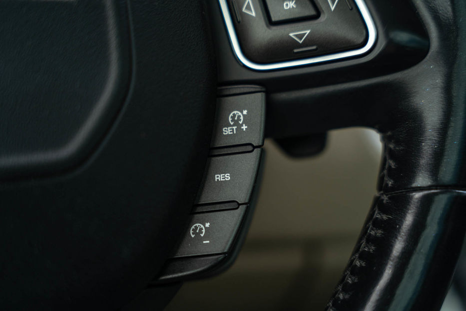 Продам Land Rover Range Rover Evoque SE 2017 года в Черновцах