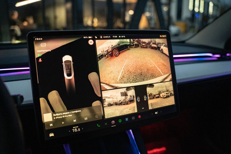 Продам Tesla Model 3 Performance 2023 года в Черновцах