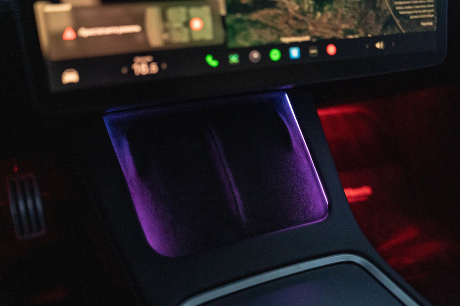 Продам Tesla Model 3 Performance 2023 года в Черновцах