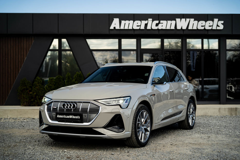 Продам Audi E-Tron 2020 года в Черновцах