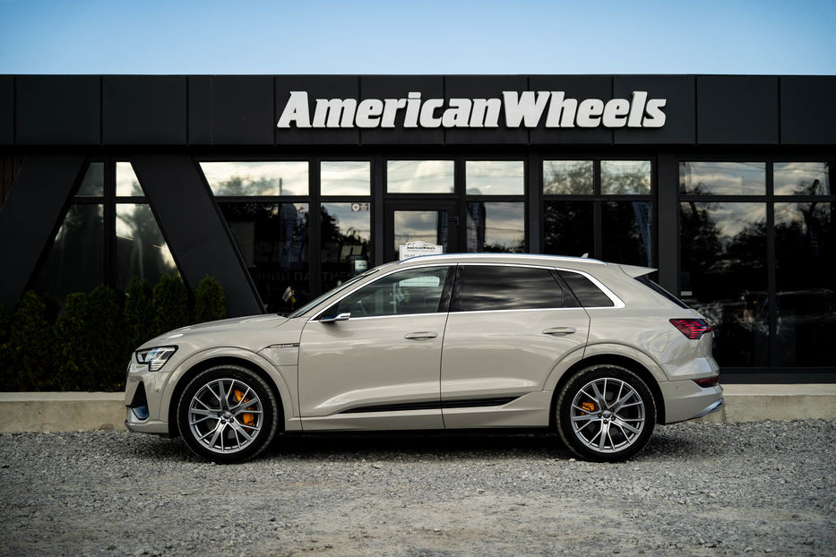 Продам Audi E-Tron 2020 года в Черновцах