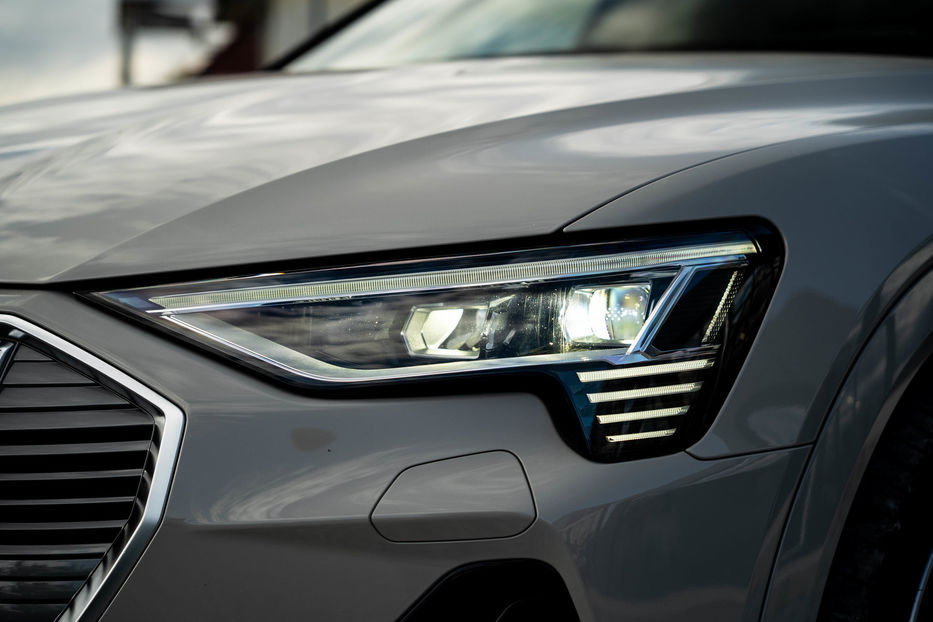 Продам Audi E-Tron 2020 года в Черновцах