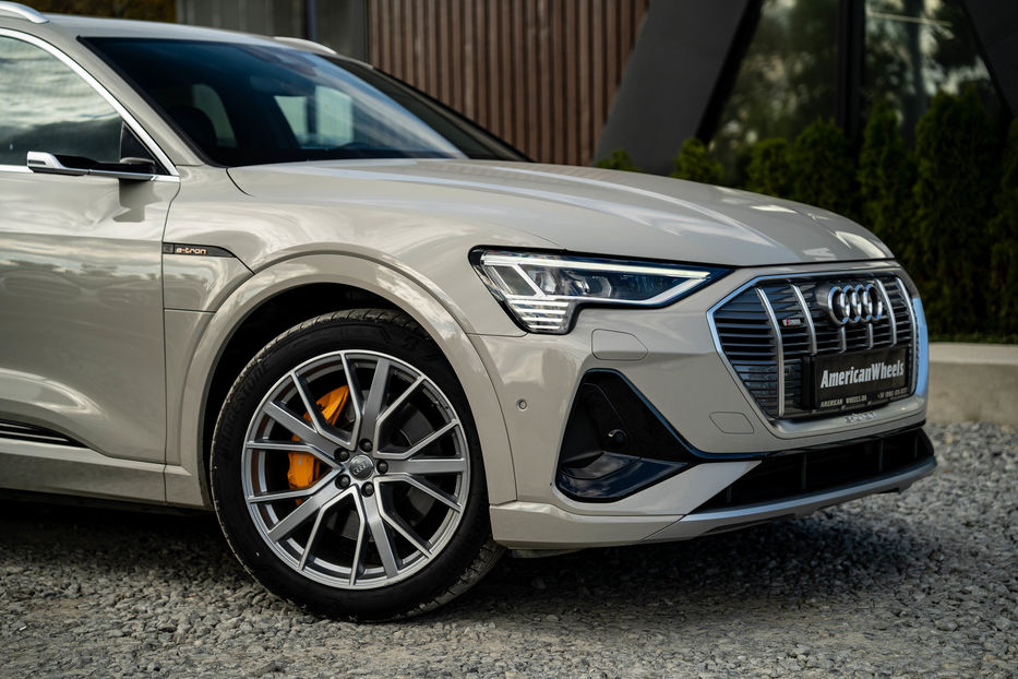 Продам Audi E-Tron 2020 года в Черновцах