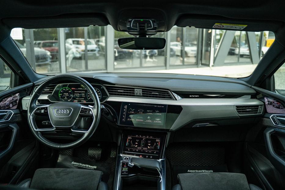 Продам Audi E-Tron 2020 года в Черновцах