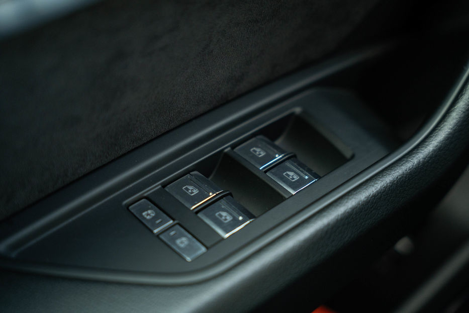 Продам Audi E-Tron 2020 года в Черновцах