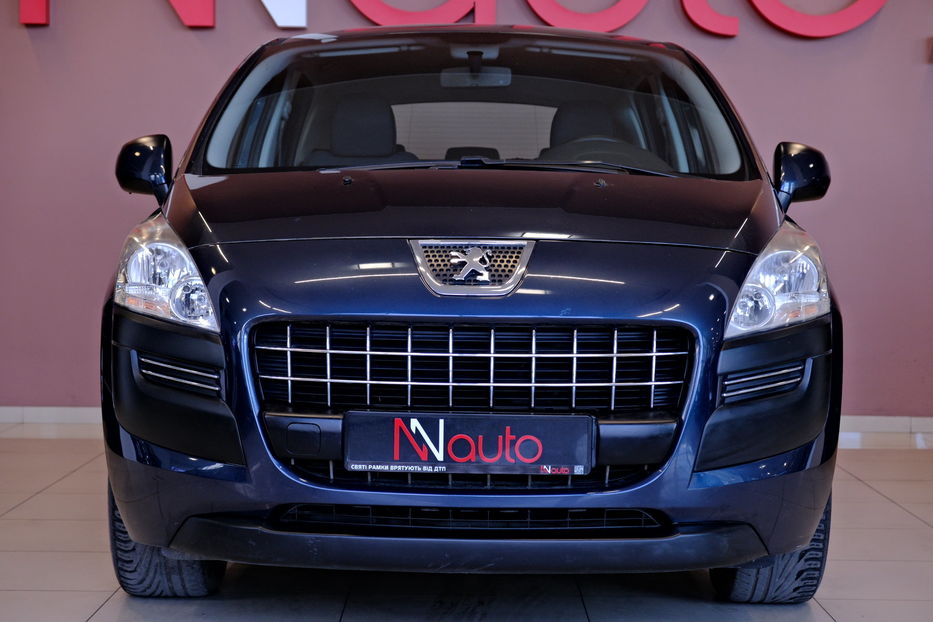 Продам Peugeot 3008 2011 года в Одессе