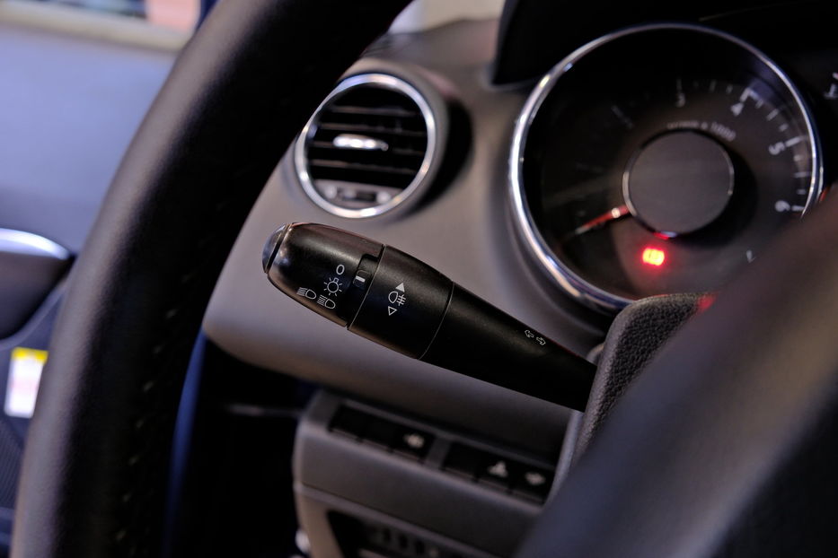 Продам Peugeot 3008 2011 года в Одессе