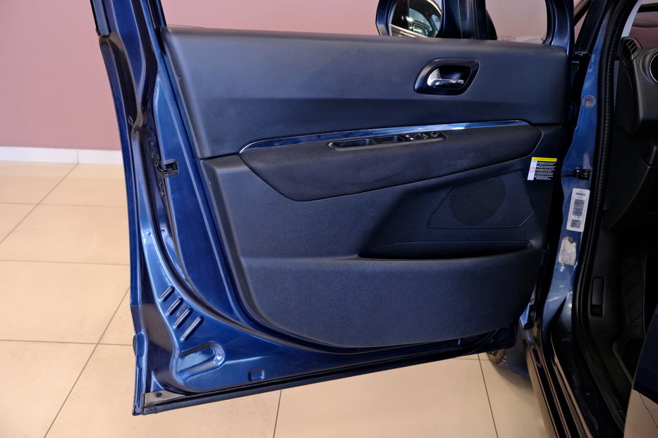 Продам Peugeot 3008 2011 года в Одессе