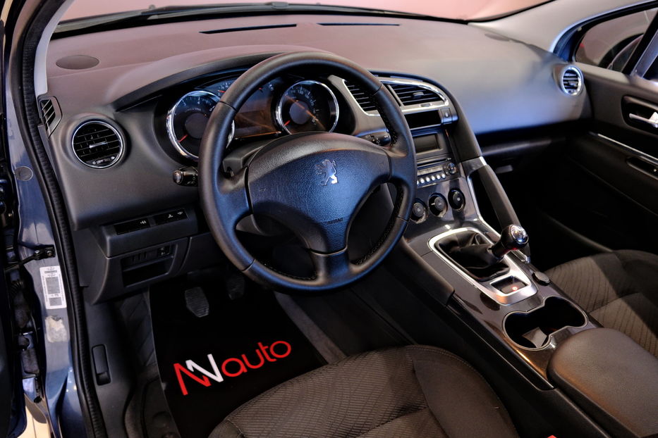 Продам Peugeot 3008 2011 года в Одессе