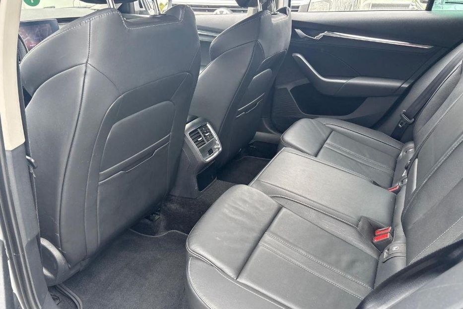 Продам Skoda Octavia Executive ЦІЛА v7545 2022 года в Луцке