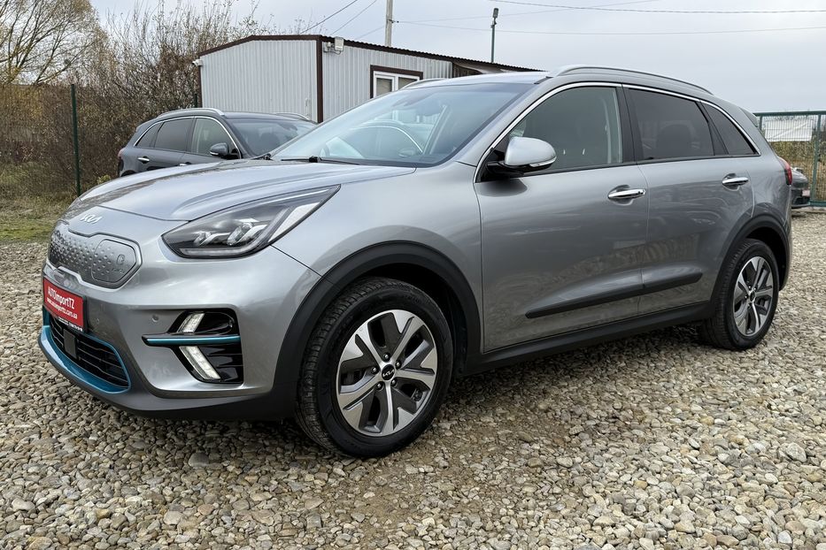 Продам Kia Niro 64кВтТепловийПідгрвсидінькерма 2022 года в Львове