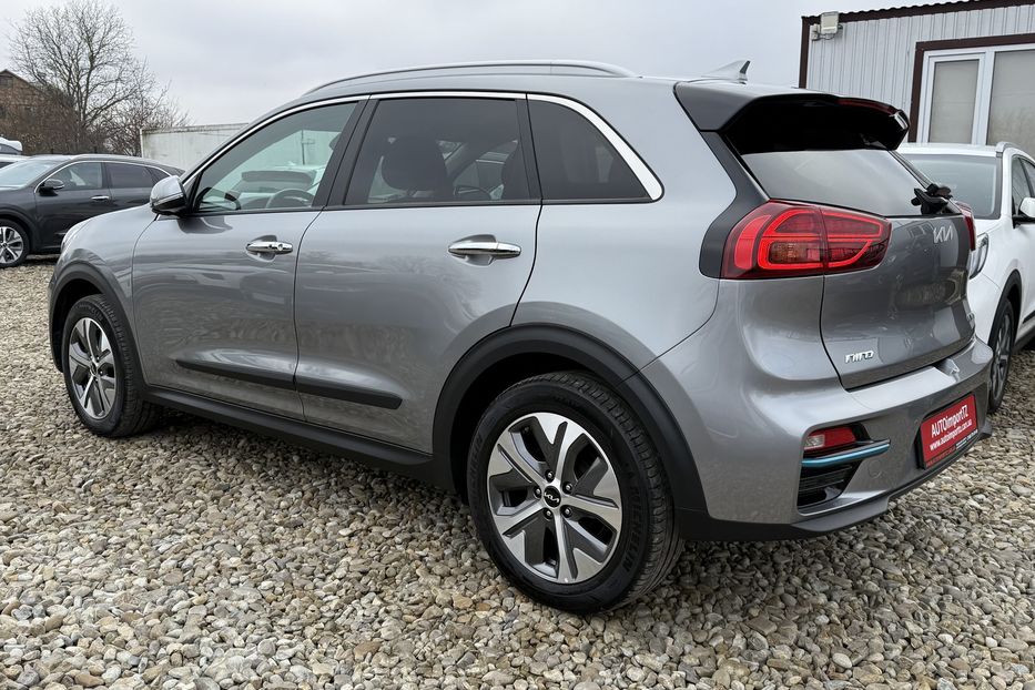 Продам Kia Niro 64кВтТепловийПідгрвсидінькерма 2022 года в Львове
