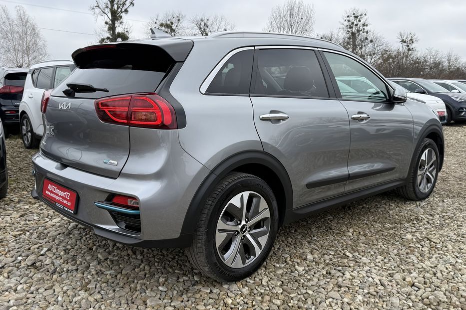 Продам Kia Niro 64кВтТепловийПідгрвсидінькерма 2022 года в Львове