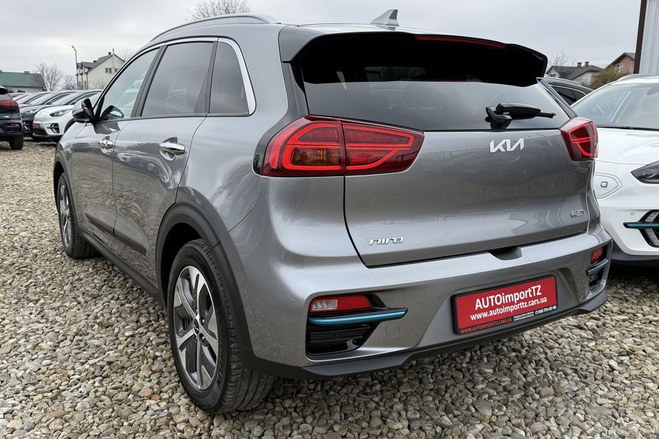 Продам Kia Niro 64кВтТепловийПідгрвсидінькерма 2022 года в Львове