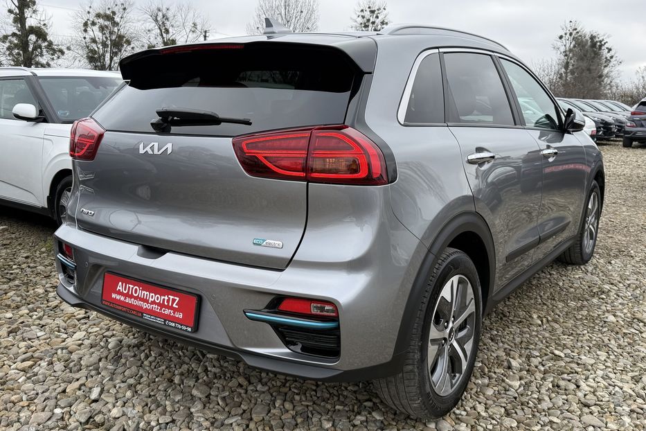 Продам Kia Niro 64кВтТепловийПідгрвсидінькерма 2022 года в Львове