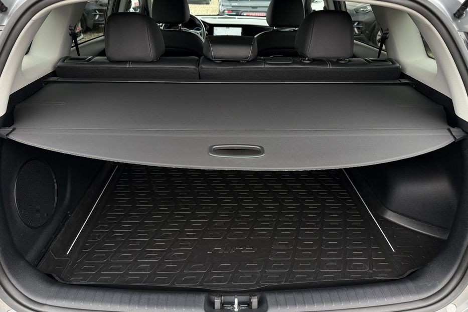 Продам Kia Niro 64кВтТепловийПідгрвсидінькерма 2022 года в Львове