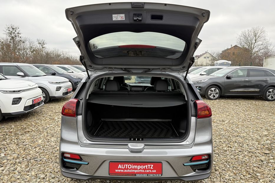 Продам Kia Niro 64кВтТепловийПідгрвсидінькерма 2022 года в Львове