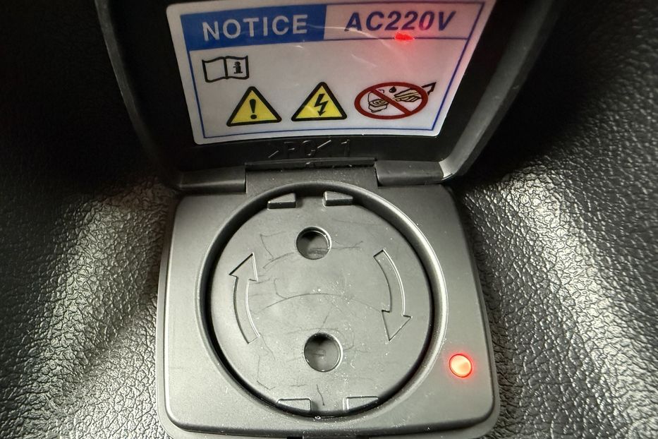 Продам Kia Niro 64кВтТепловийПідгрвсидінькерма 2022 года в Львове