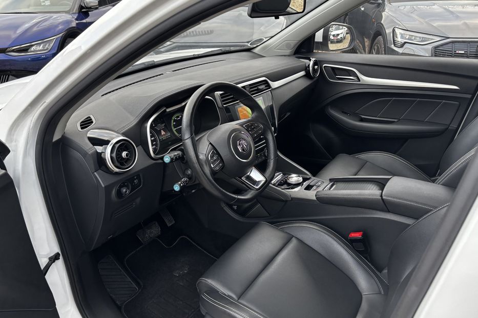 Продам MG ZR ZS EV авто у Львові  2021 года в Львове