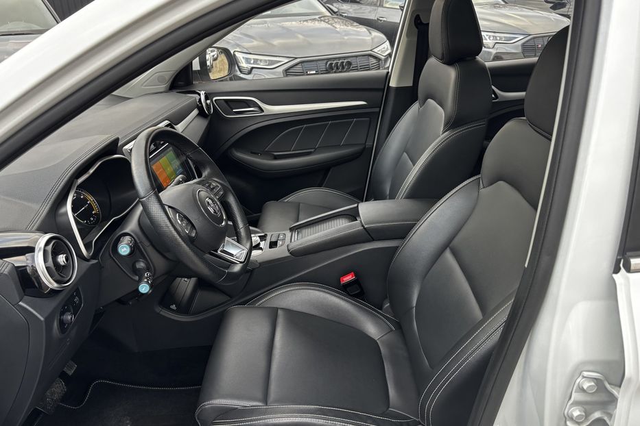 Продам MG ZR ZS EV авто у Львові  2021 года в Львове