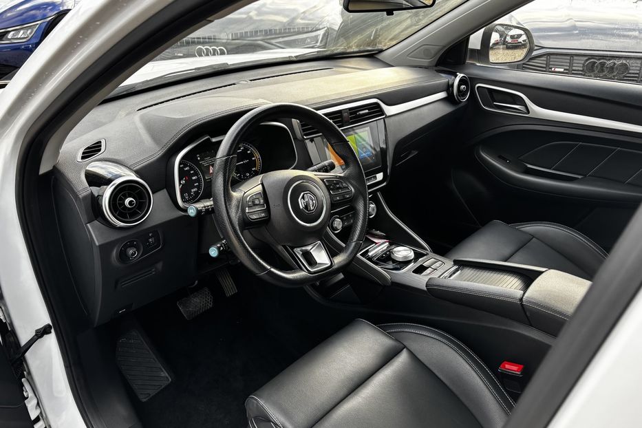 Продам MG ZR ZS EV авто у Львові  2021 года в Львове