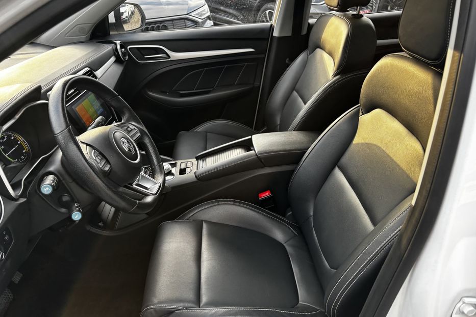 Продам MG ZR ZS EV авто у Львові  2021 года в Львове