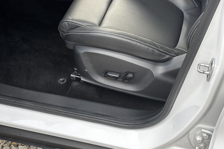 Продам MG ZR ZS EV авто у Львові  2021 года в Львове