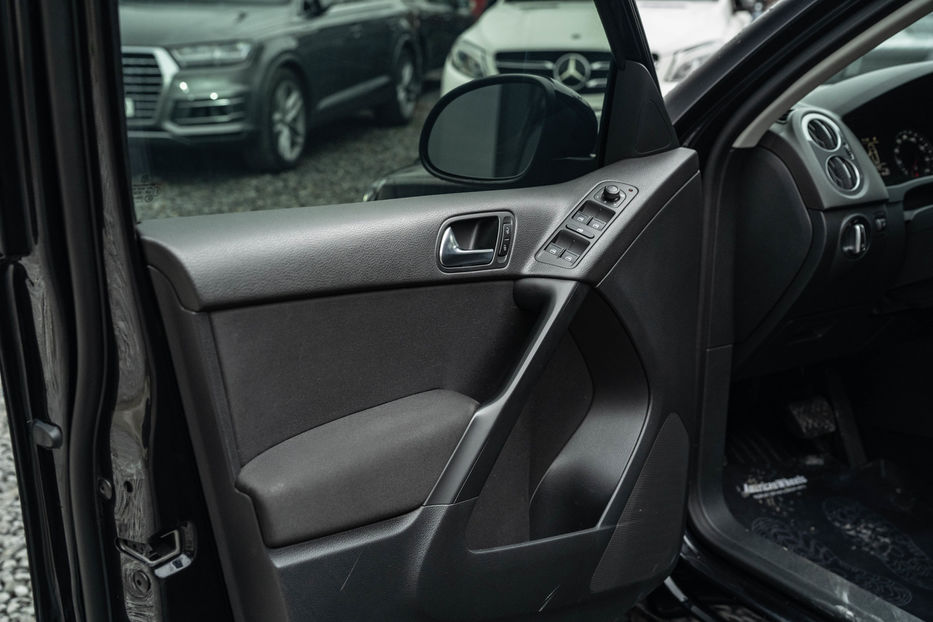 Продам Volkswagen Tiguan 2017 года в Черновцах