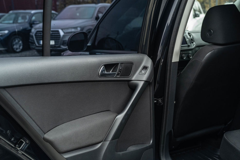 Продам Volkswagen Tiguan 2017 года в Черновцах