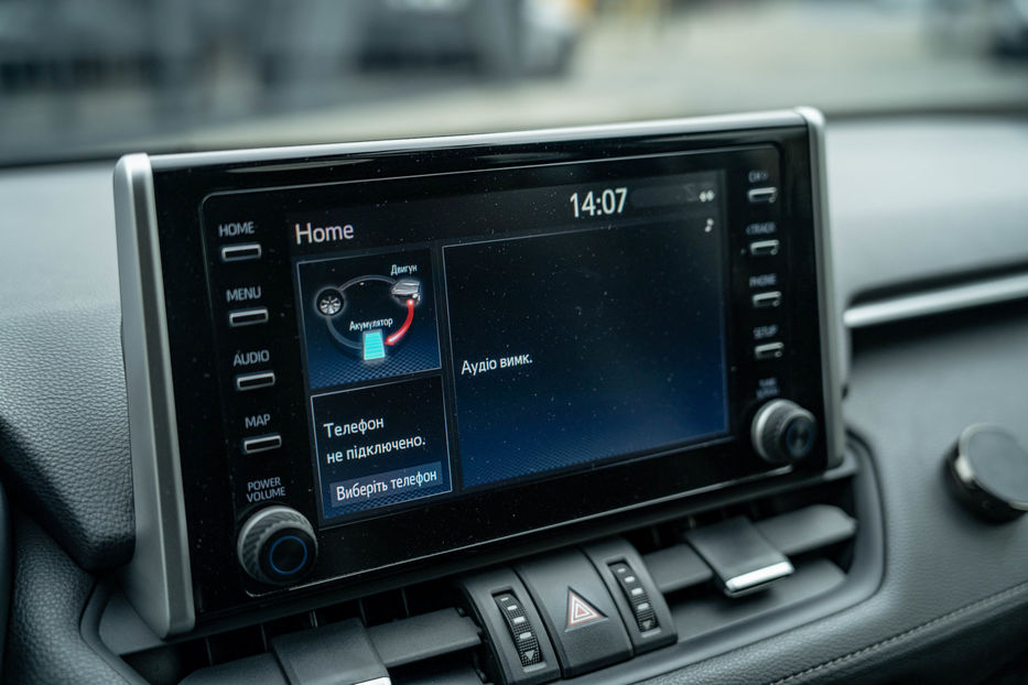 Продам Toyota Rav 4 Hybrid 2019 года в Черновцах