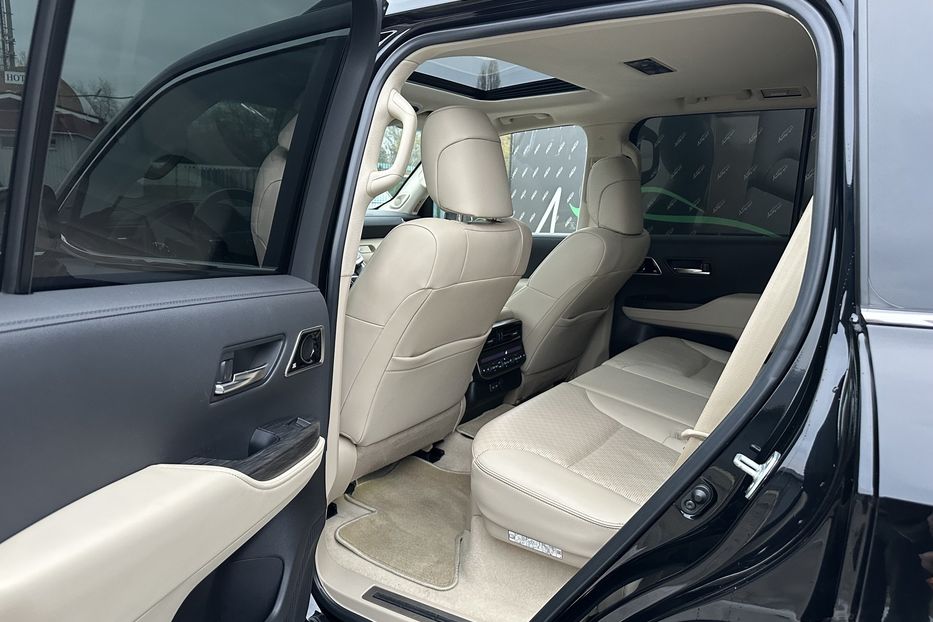 Продам Toyota Land Cruiser 300 Premium 70Anniversary 2021 года в Киеве