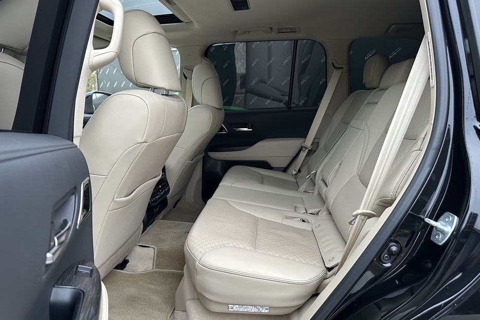 Продам Toyota Land Cruiser 300 Premium 70Anniversary 2021 года в Киеве
