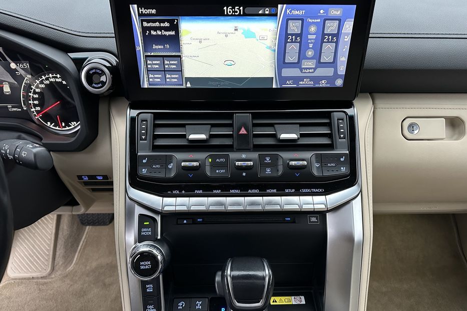 Продам Toyota Land Cruiser 300 Premium 70Anniversary 2021 года в Киеве