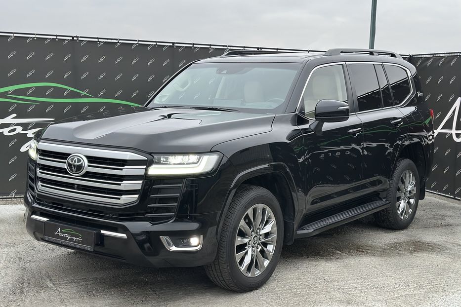 Продам Toyota Land Cruiser 300 Premium 70Anniversary 2021 года в Киеве