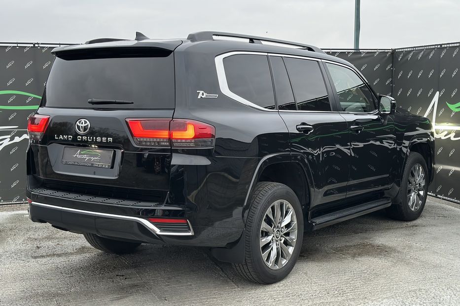 Продам Toyota Land Cruiser 300 Premium 70Anniversary 2021 года в Киеве